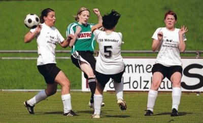 Bild_Leerstetten_Damen.jpg